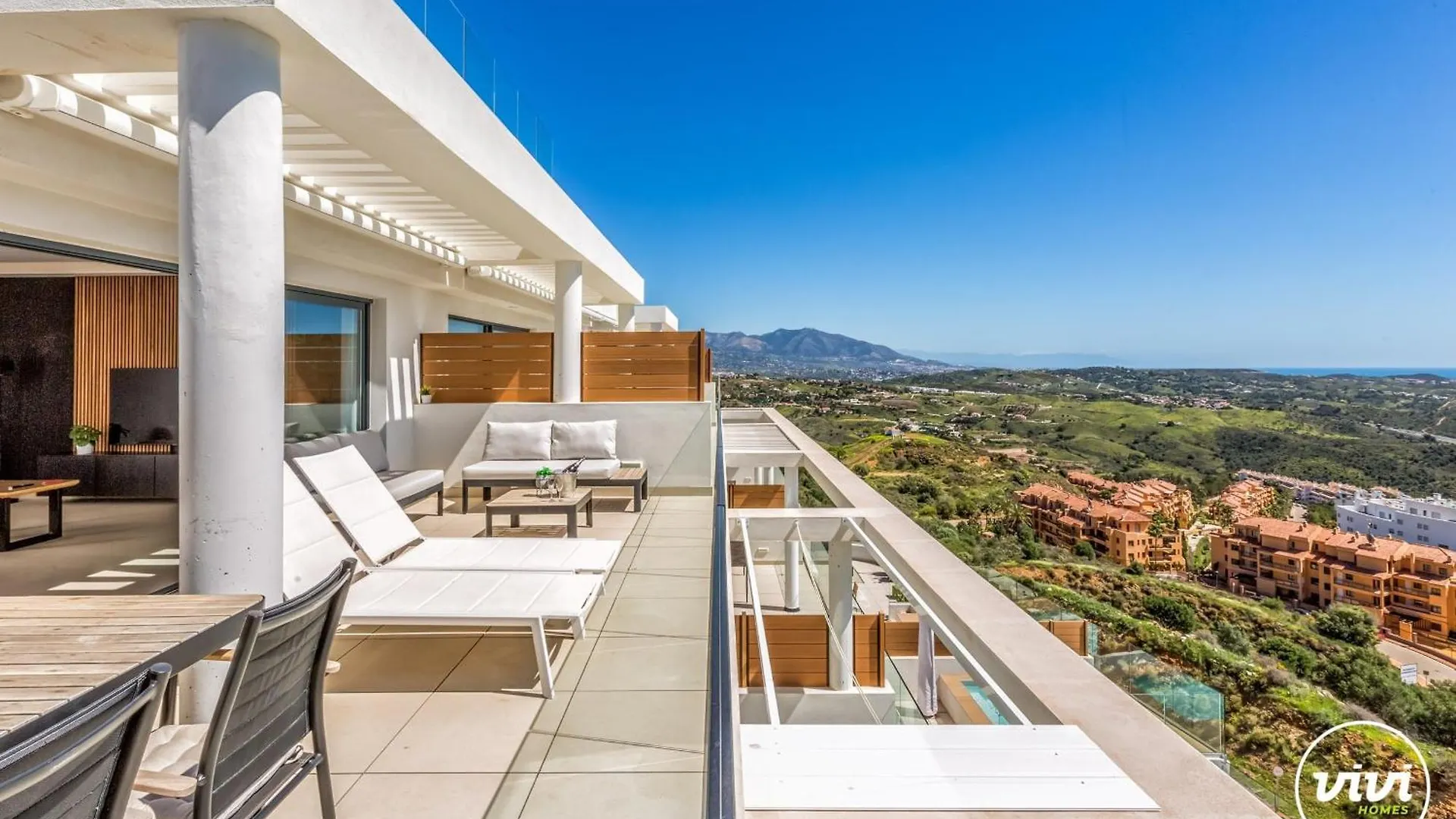 Vivi Homes - The Heights Pool, Gym, Sauna, Terrace & Sea View La Cala De Mijas Διαμέρισμα