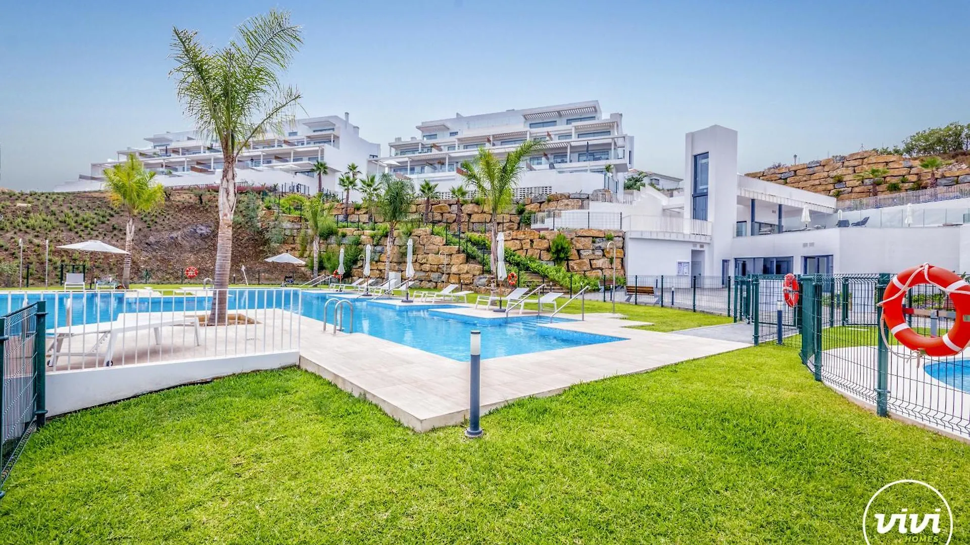 Vivi Homes - The Heights Pool, Gym, Sauna, Terrace & Sea View La Cala De Mijas